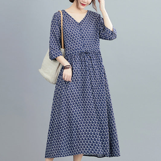 Plus Size Retro Floral V-Neck Dress