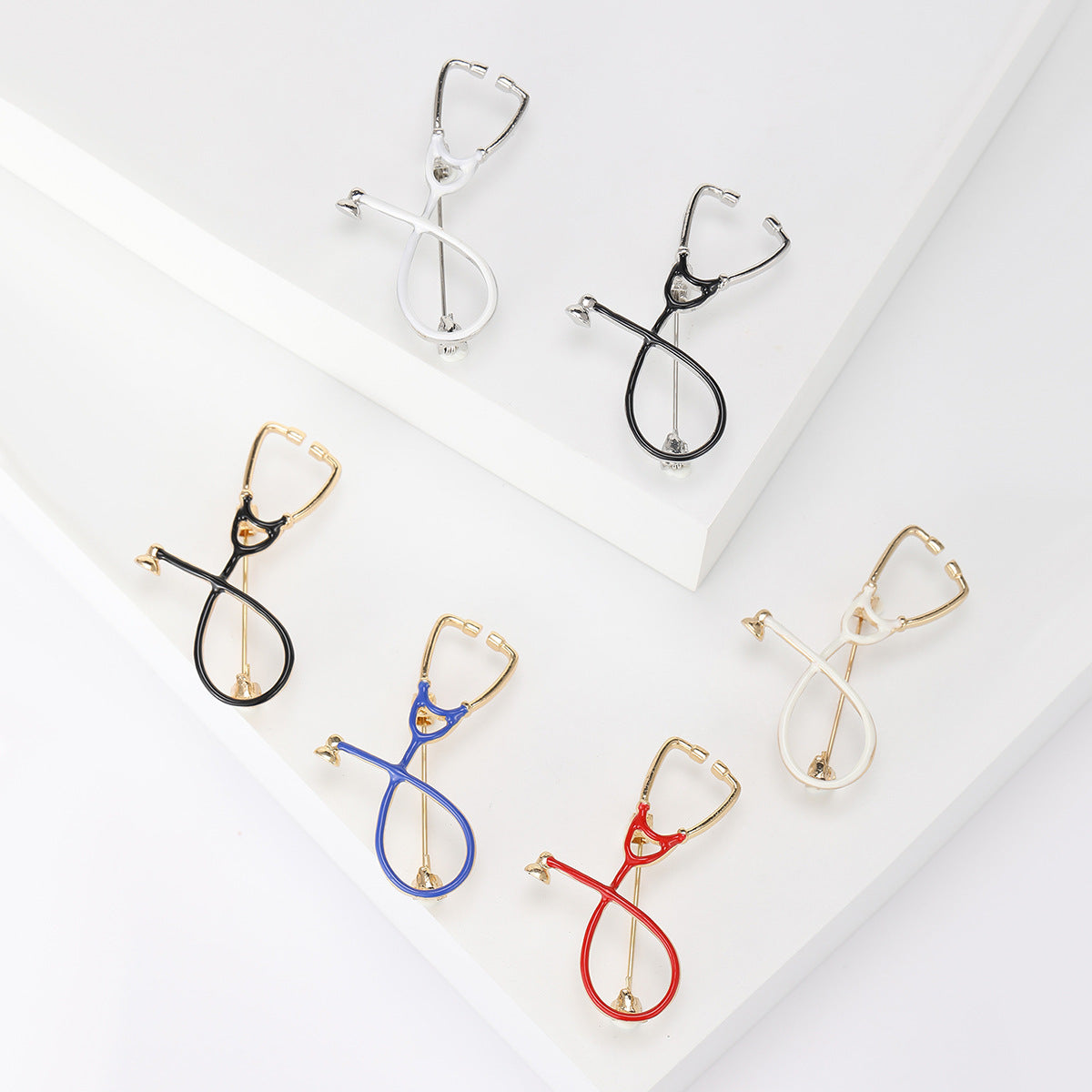 Creative Personality Doctor Nurse Stethoscope Brooch Medical Staff Work Badge Pin Cardigan Coat Accessories