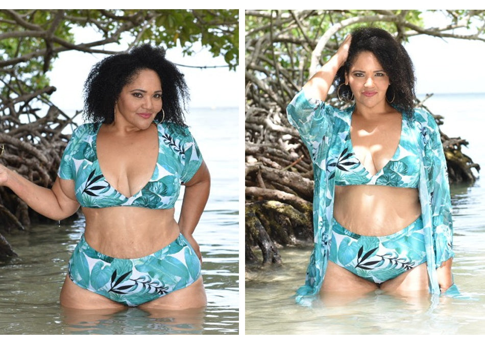 Plus-Size Split Swimsuit with Veil