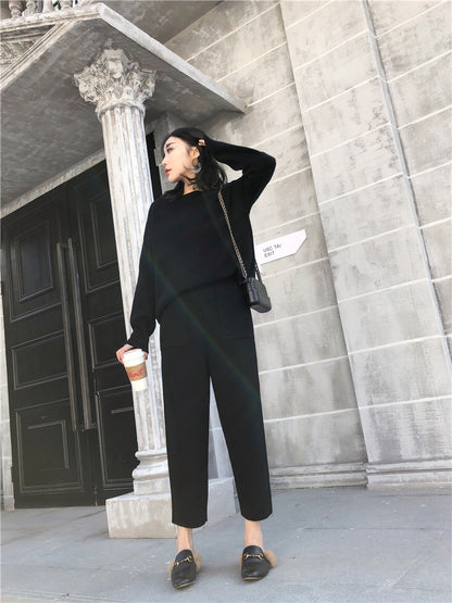 Ultra-Light Knit Casual Pants
