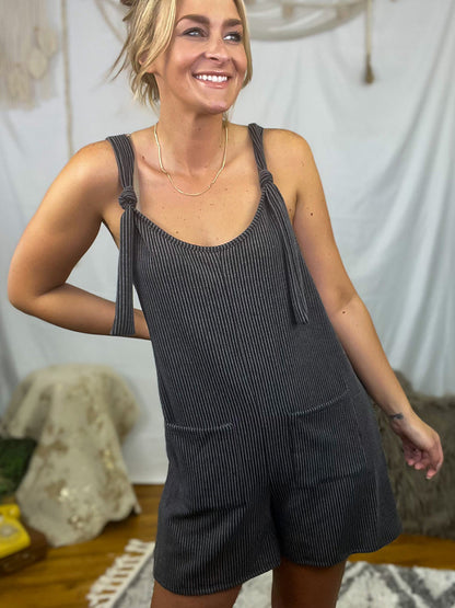 Versatile Straight-Leg Jumpsuit with Pockets